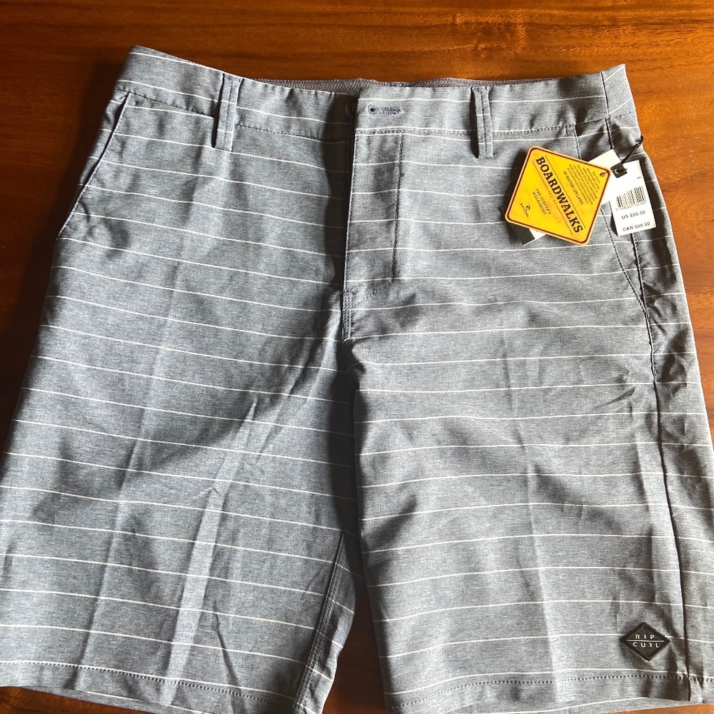 Board Shorts // Rip Curl // 32 Waist